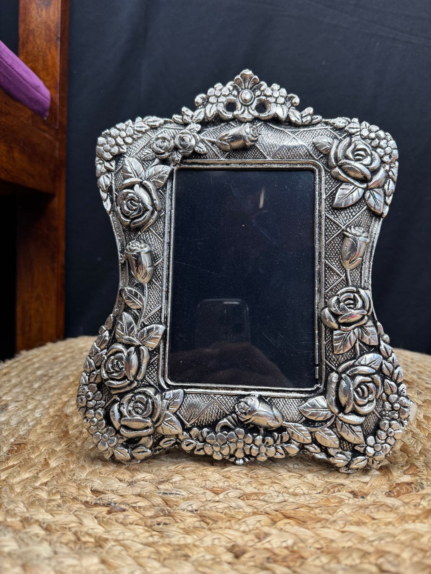 Rose Frame Stand