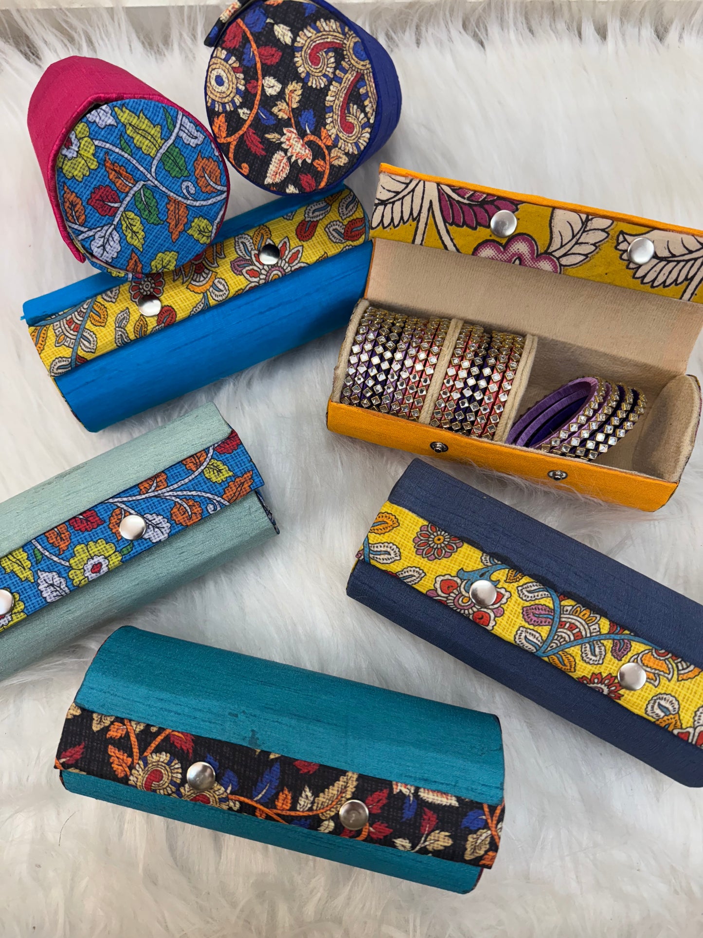 Kalamkari Bangle Box 8 inches