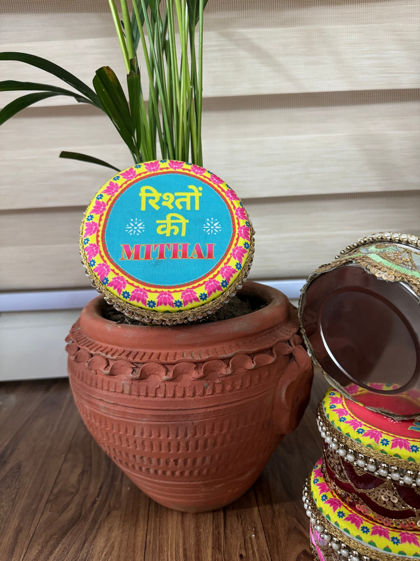 Decorated Stainless Steel Dabba ( Set of 5 )