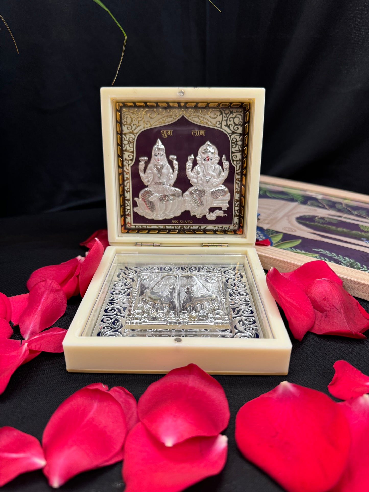 999 Silver Laxmi Ji Ganesh Ji Prayer Box