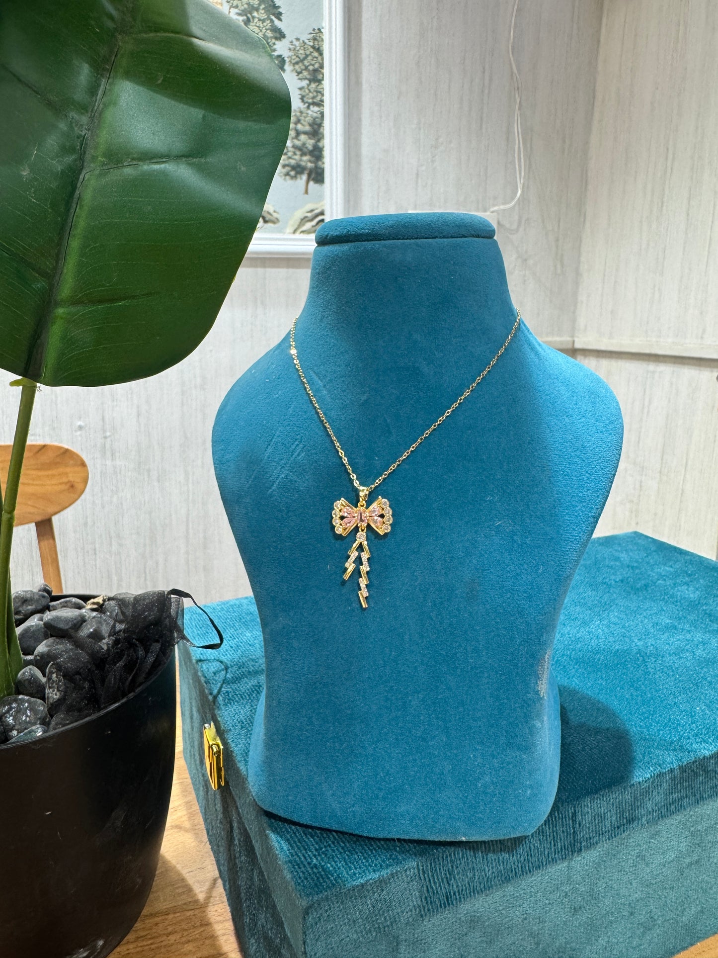 Minimalist Pendant Chain