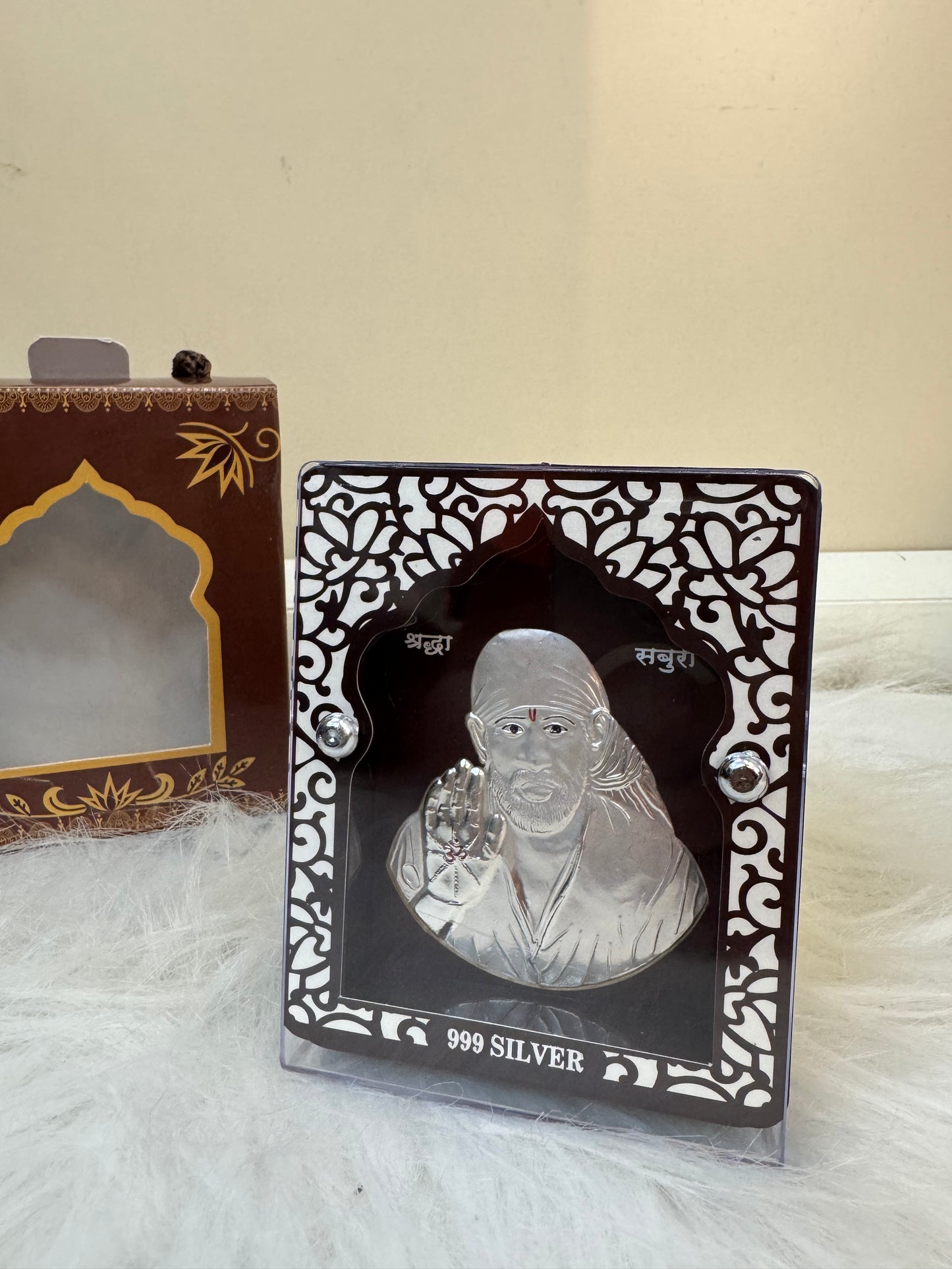 999 Silver Foiling Frame Stand