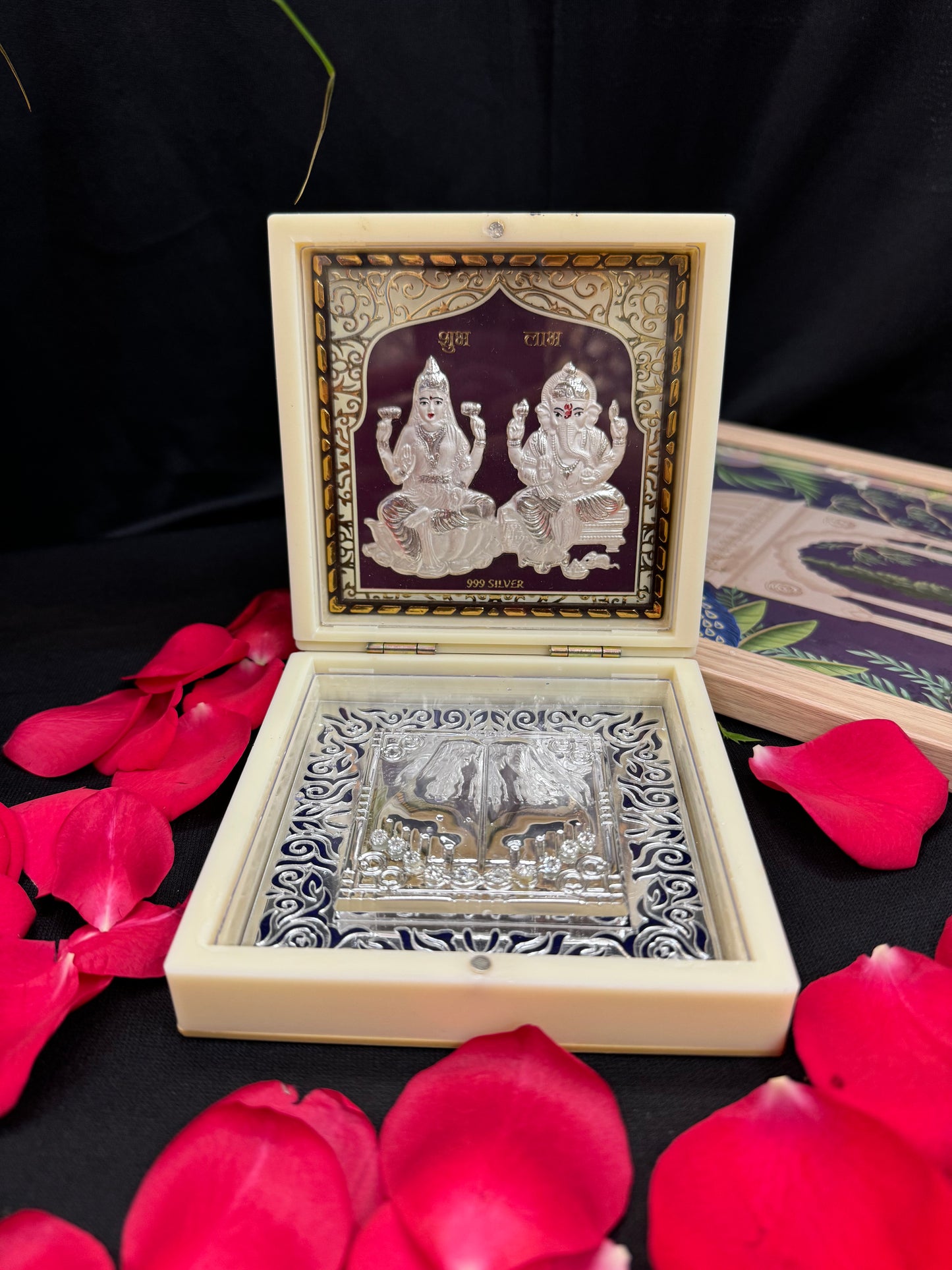 999 Silver Laxmi Ji Ganesh Ji Prayer Box