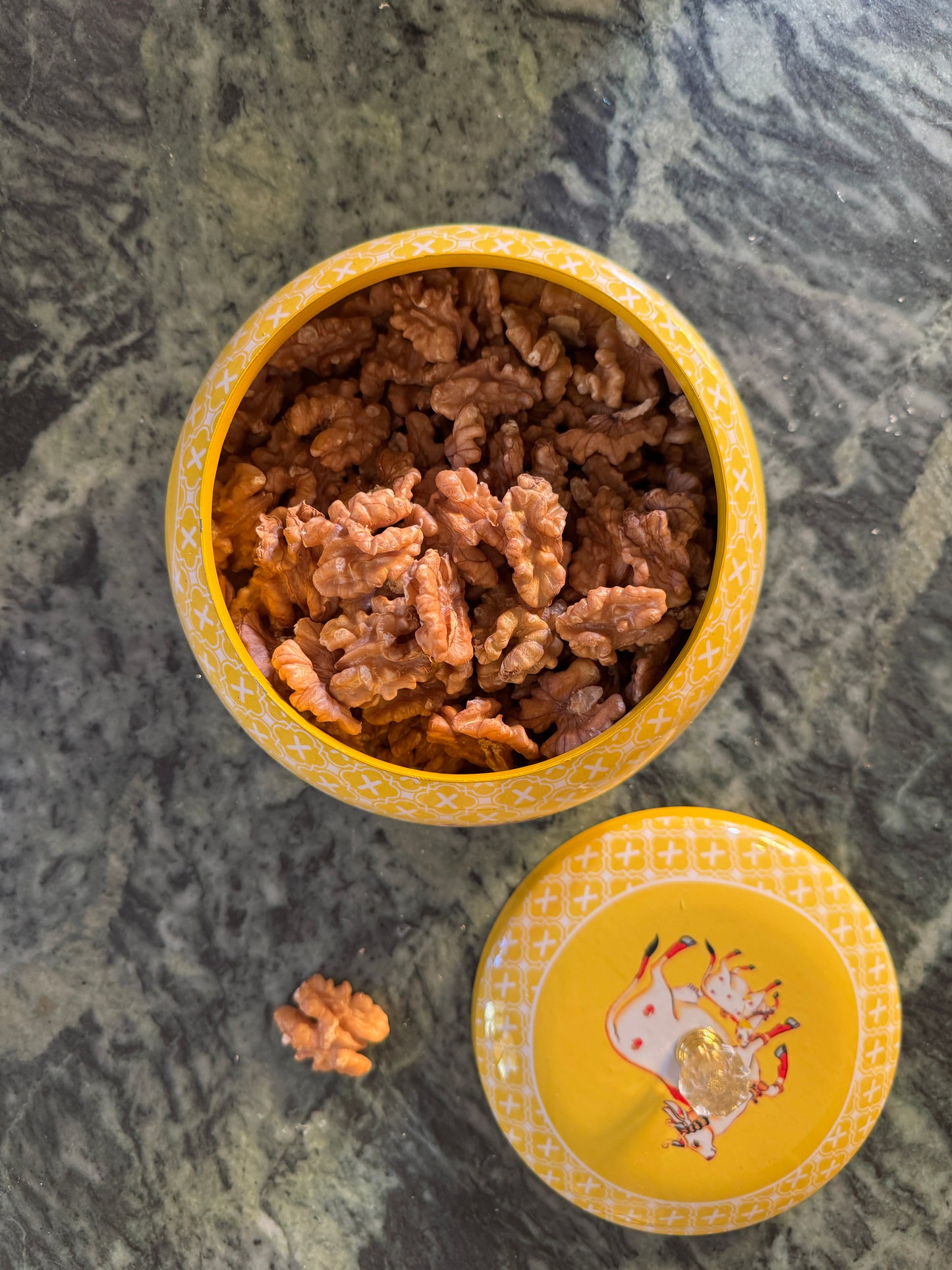 Jars Pichwai