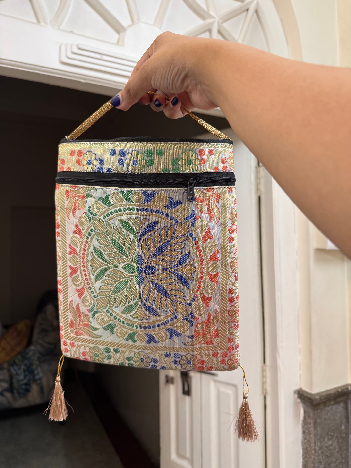 Banarsi Side Sling Bag
