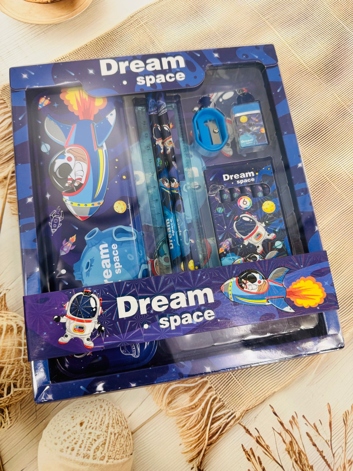 Dream Space Stationary
