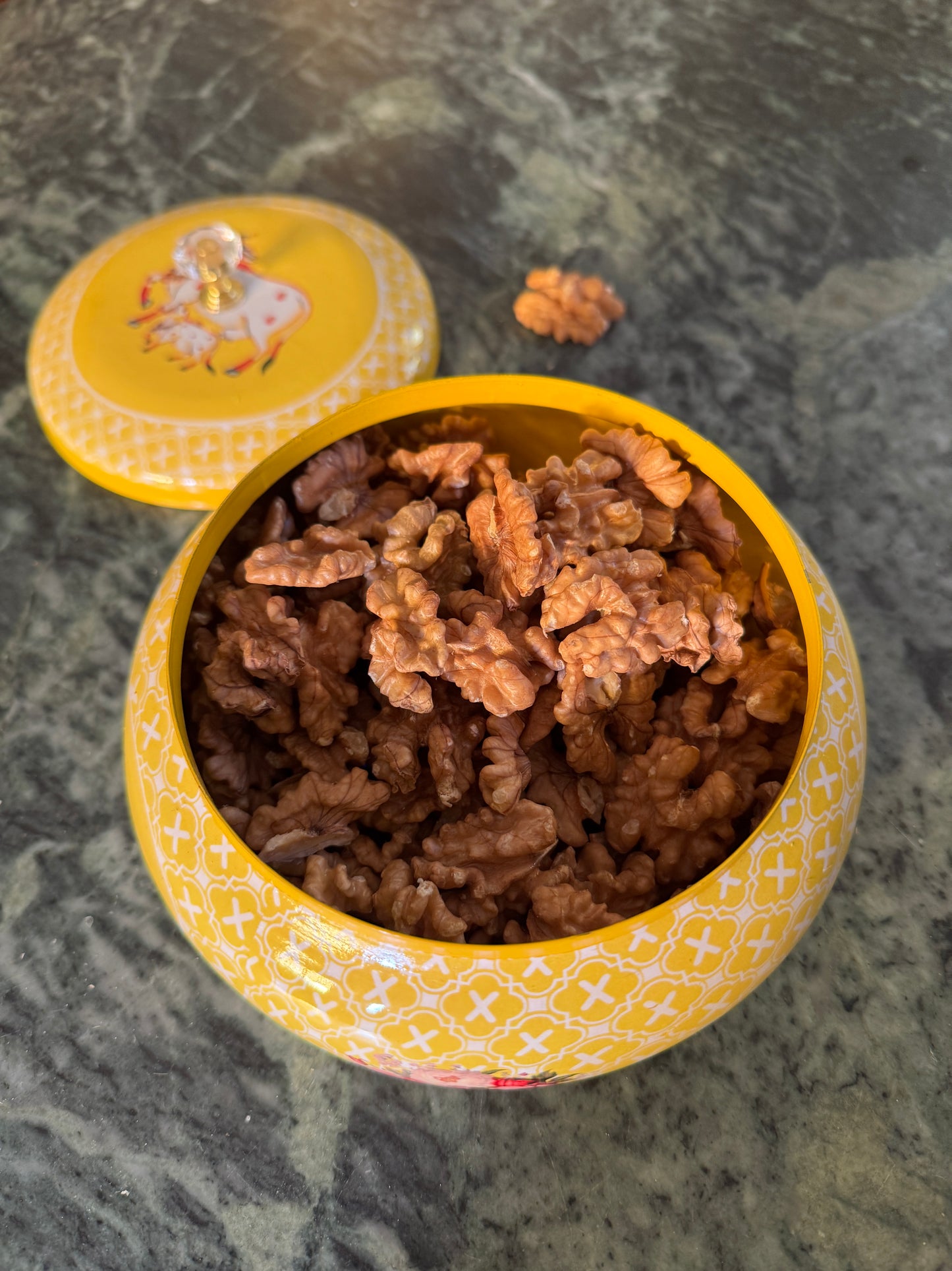Jars Pichwai