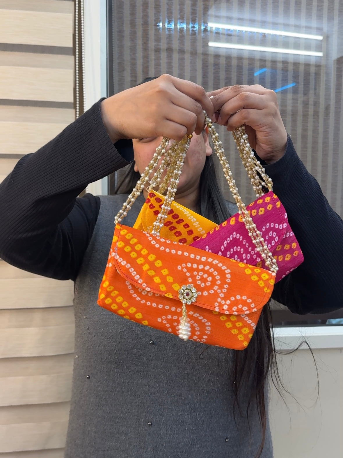 Bandhej Sling Wallet with Kundan Brooch