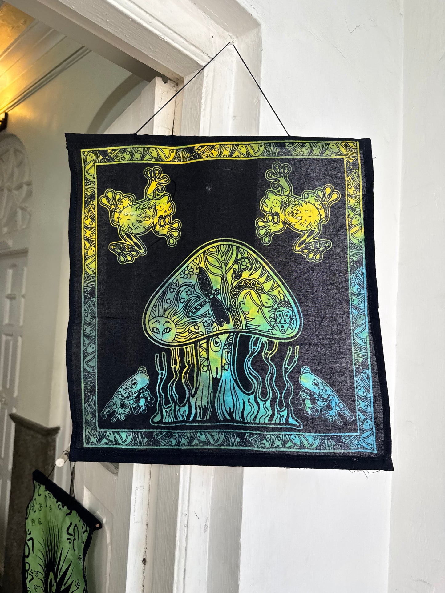 Wall Or Door Hanging