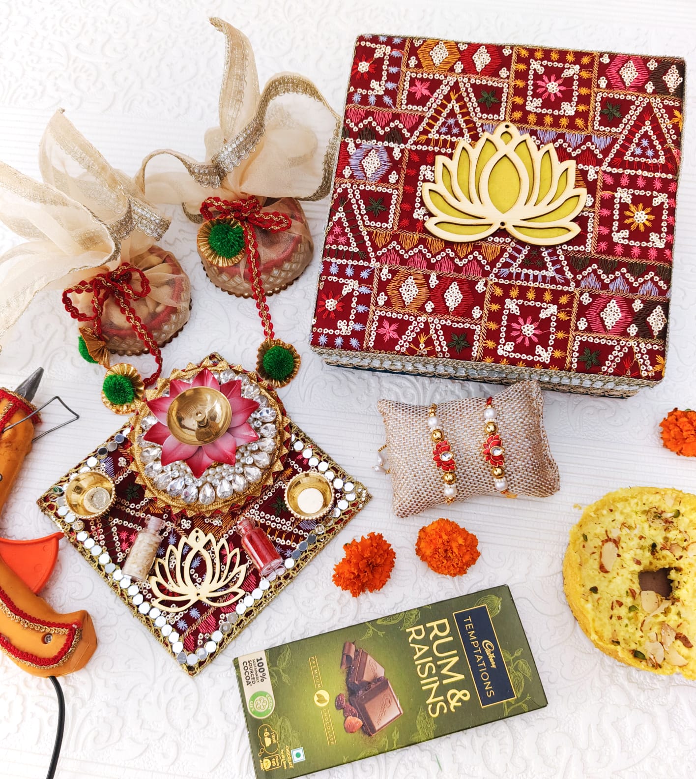 Rakhshabandhan / Rakhi Hamper