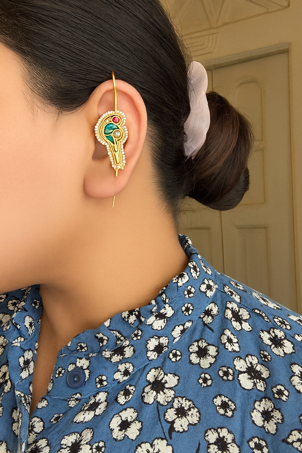 Kundan Needle Earcuff