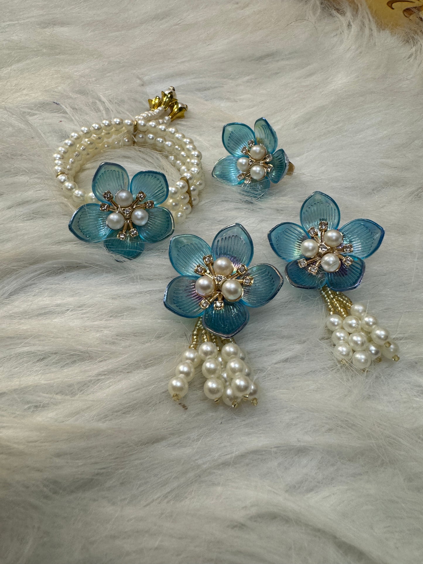 Bracelet, Earrings and Ring Set
