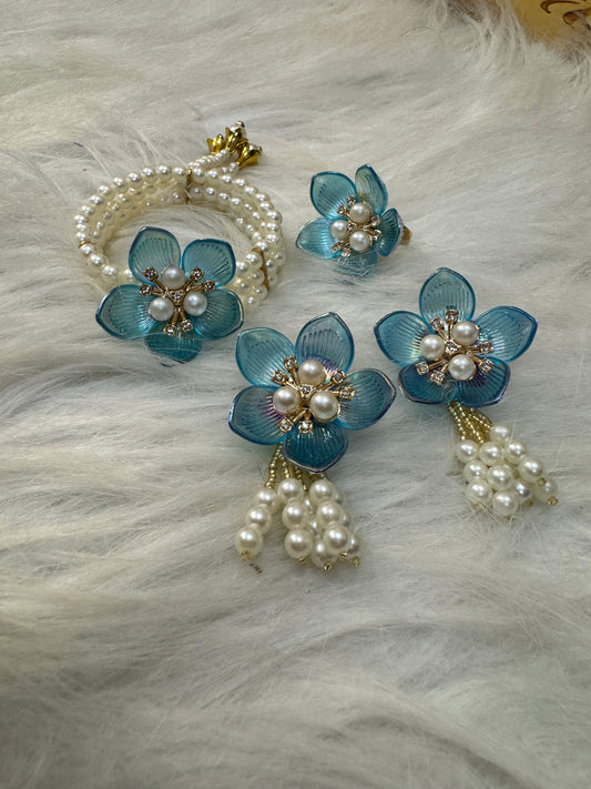 Bracelet, Earrings and Ring Set