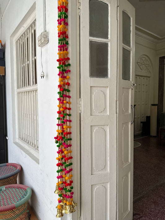 Door Toran