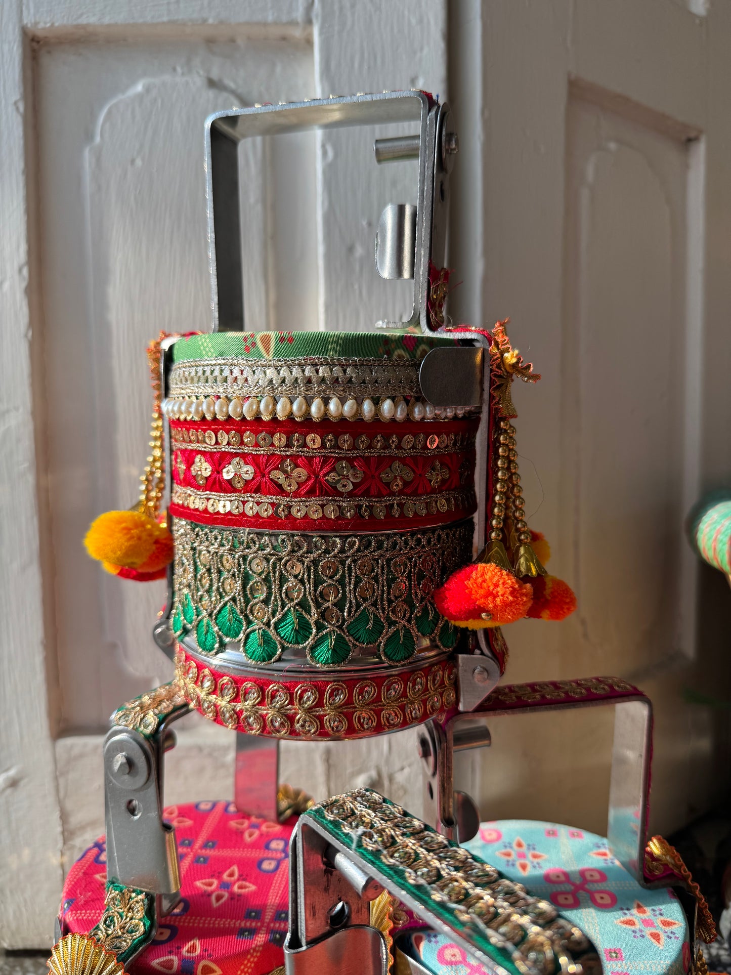 Stainless Steel Decorated Dabba Tiffin