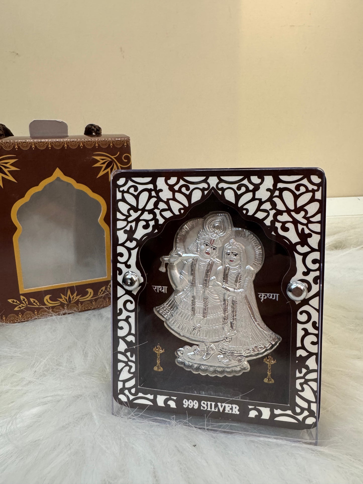 999 Silver Foiling Frame Stand