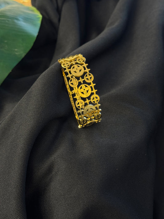 Anti Tarnish Handcuff