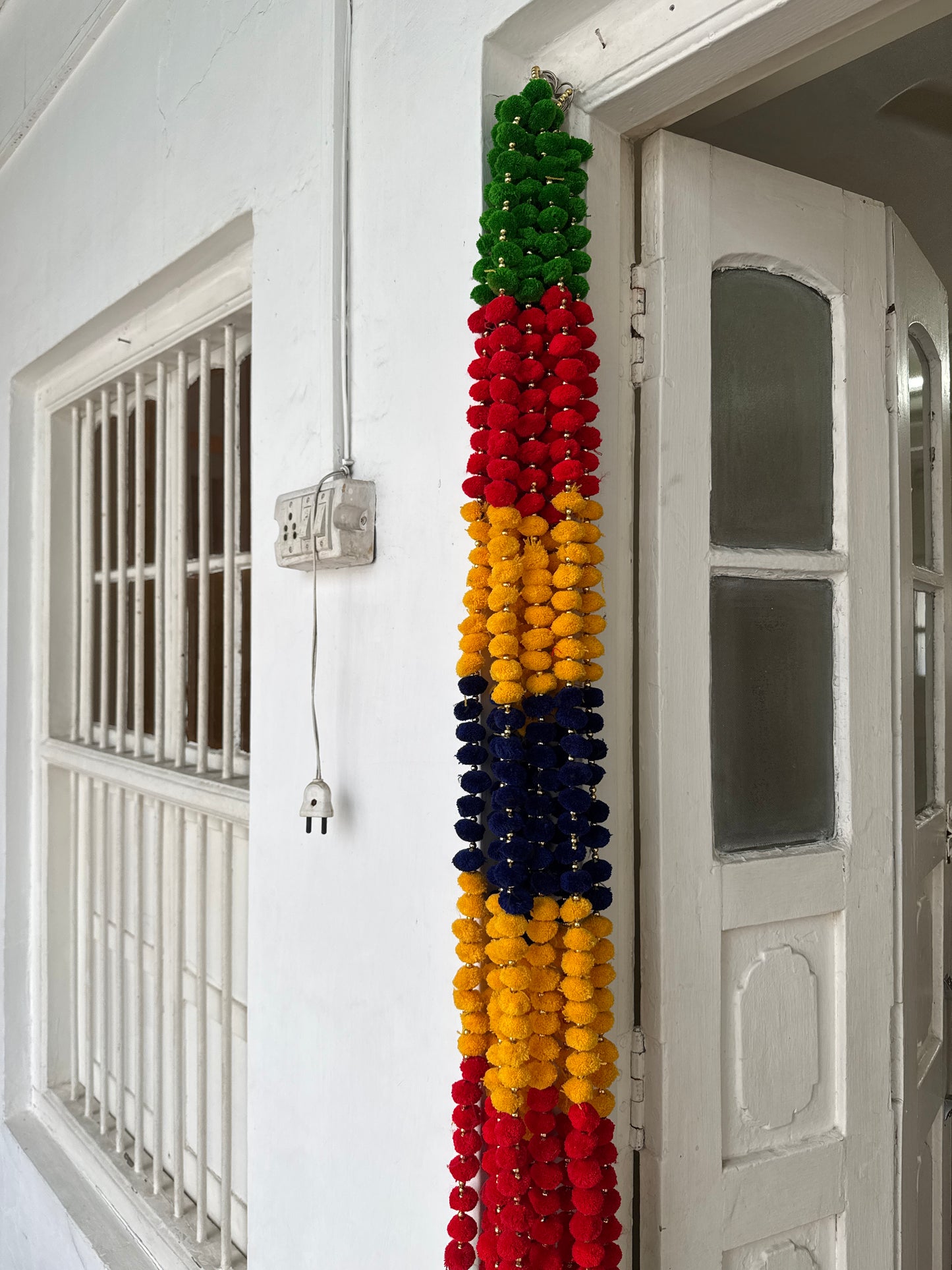 Door Toran
