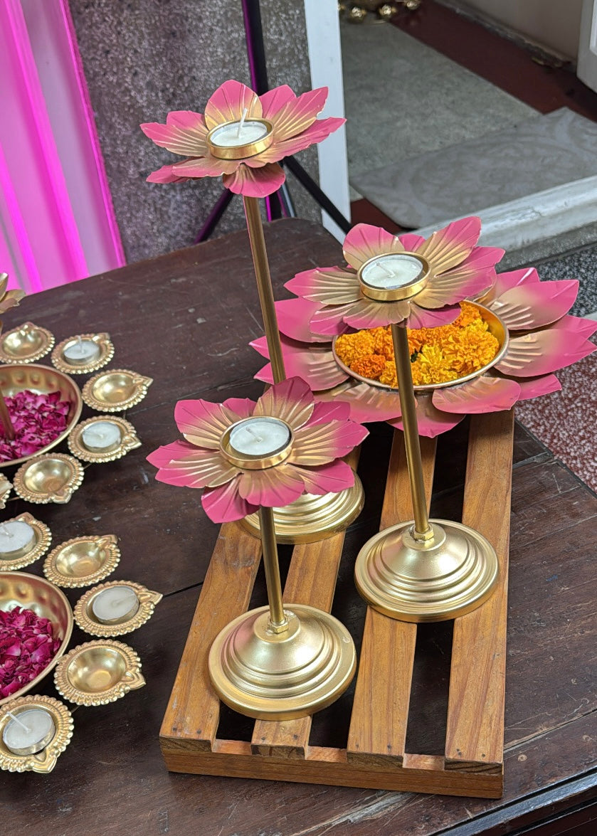 Set of 3 Pink Flower Diya Stand
