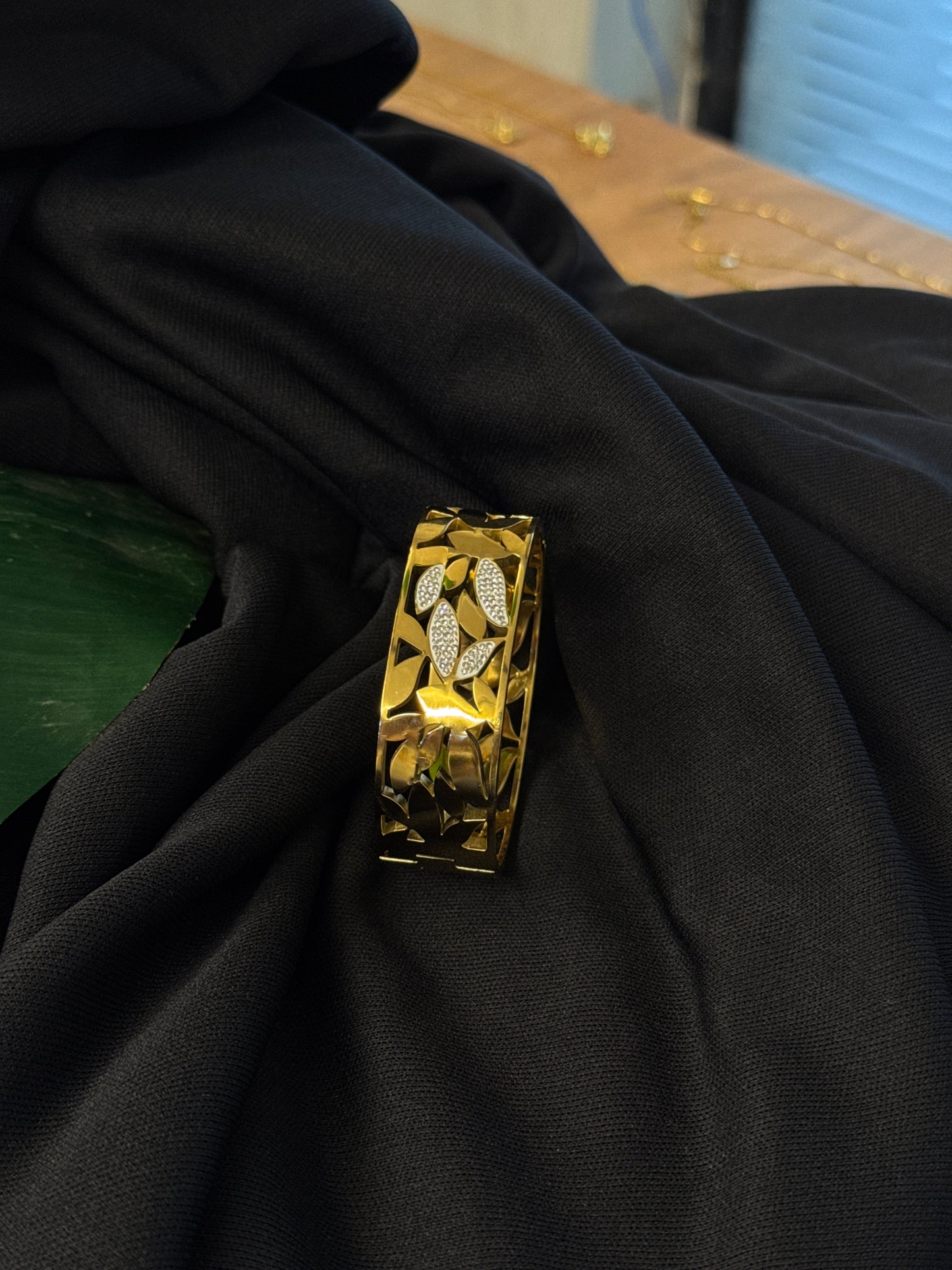 Anti Tarnish Handcuff