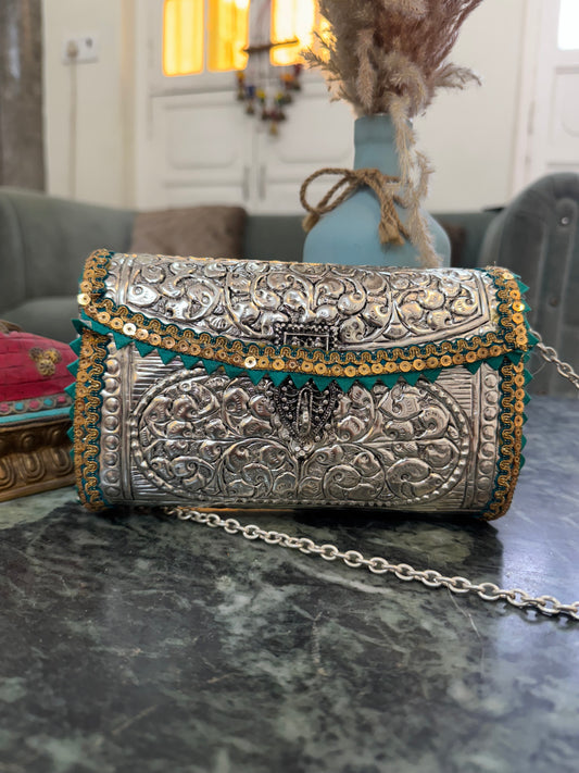 Chandi Batua