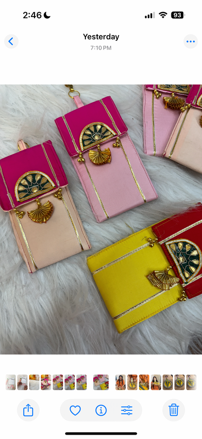 Mobile Pouch with Kamarbandh