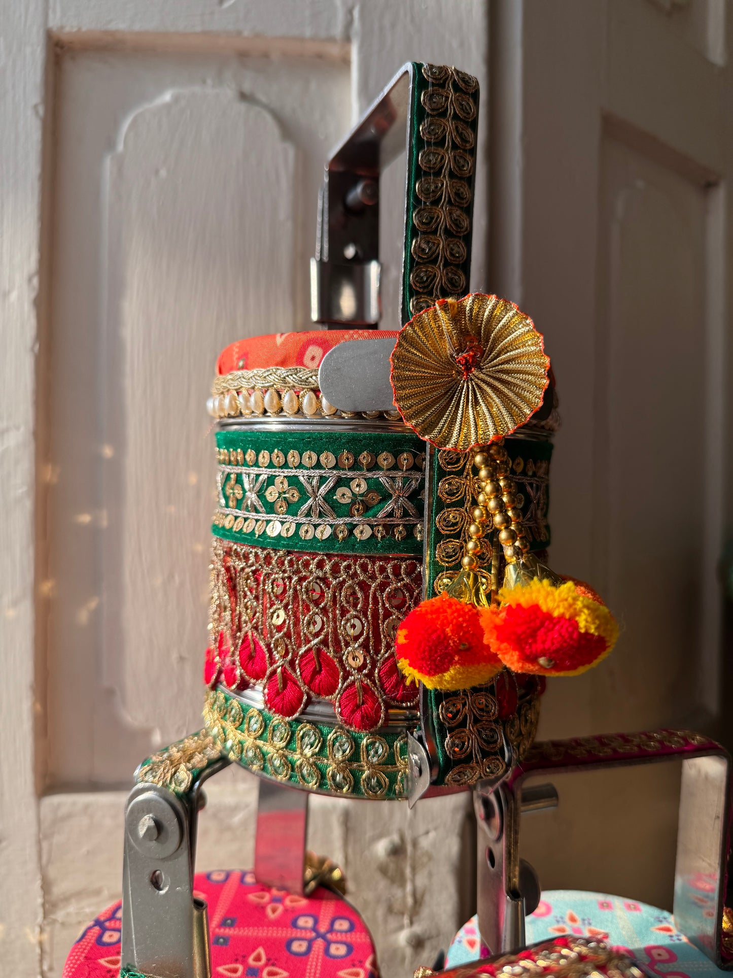 Stainless Steel Decorated Dabba Tiffin