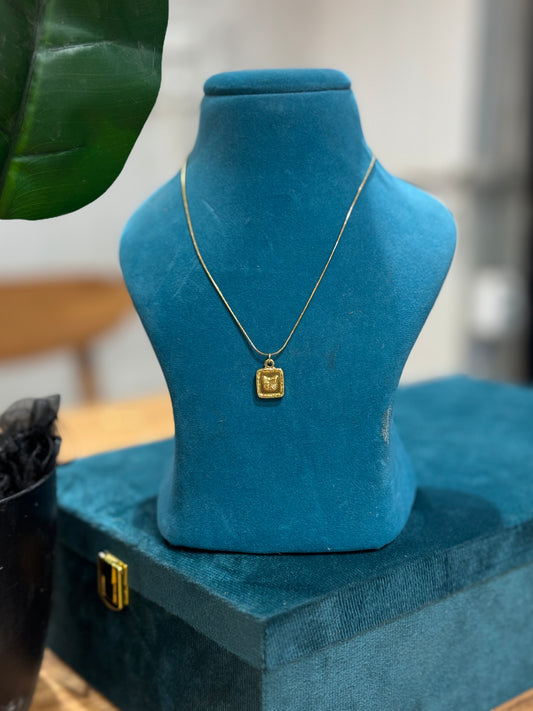 Minimalist Pendant Chain