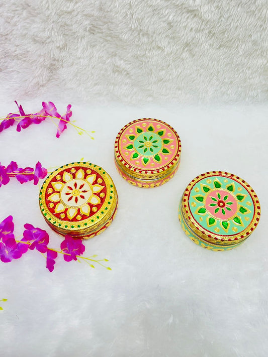 Decorated Stainless Steel Dabba ( Set of 5 )