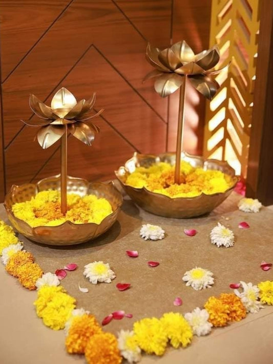 Urli Diya Stand