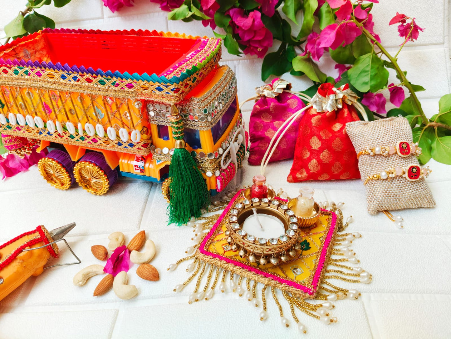 Rakhi / Rakshabandhan Truck Hamper